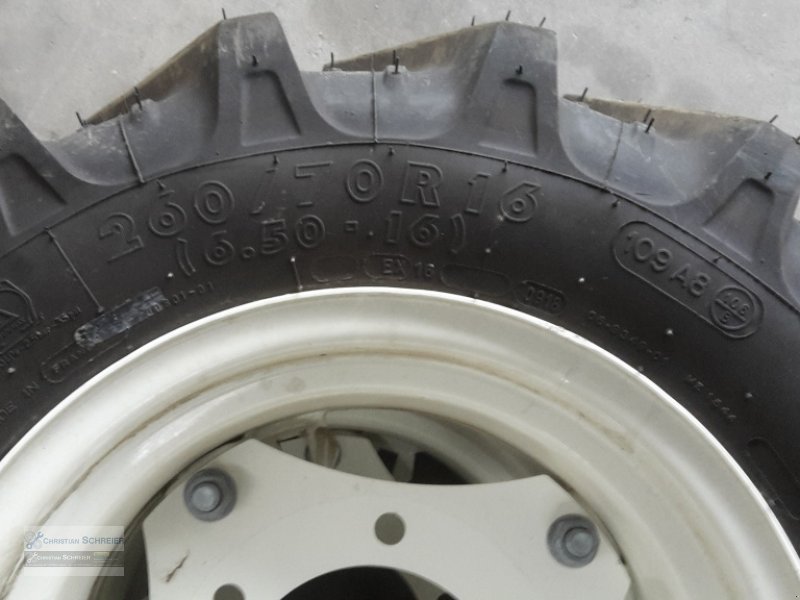 Kleber 260/70R16, Neumaschine (Bild 2) Komplettradsatz des Typs Kleber 260/70R16, Neumaschine in Lichtenau Stadtgebiet (Bild 2)